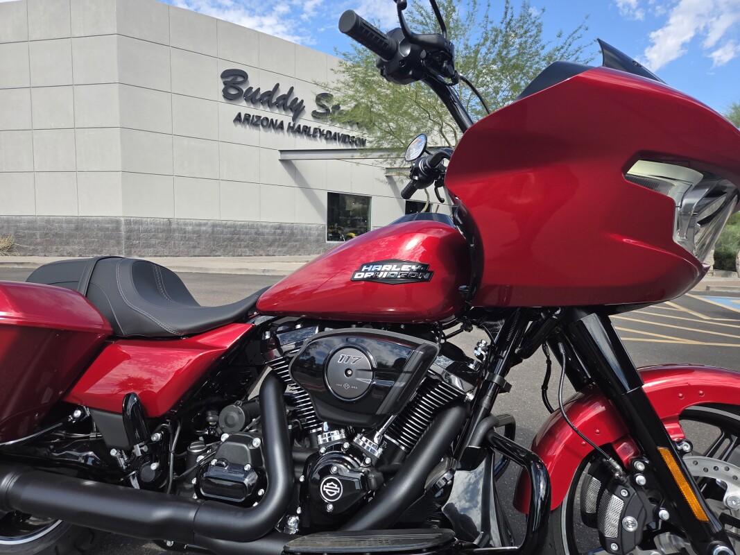 FLTRX 2025 Road Glide - Photo 2