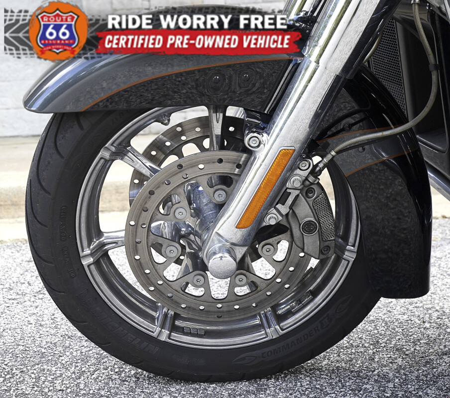 CVO Road Glide Ultra - Photo 9