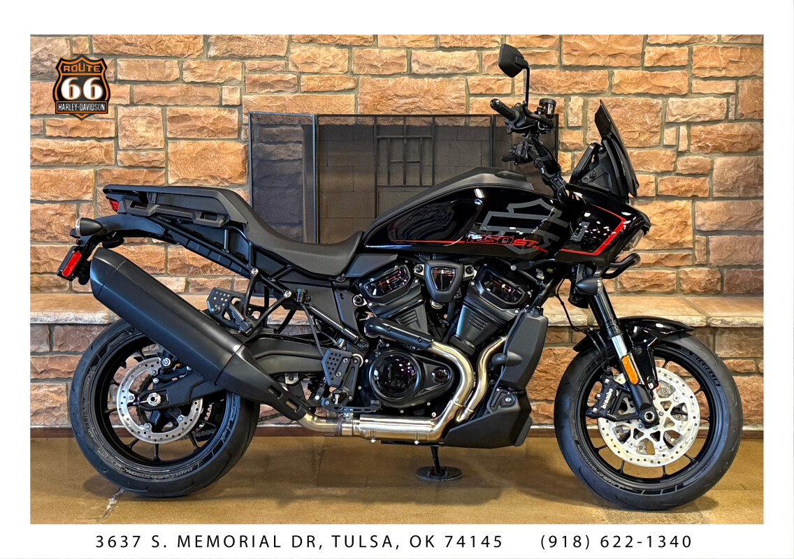 2025 Harley-Davidson Pan America 1250 ST Vivid Black
