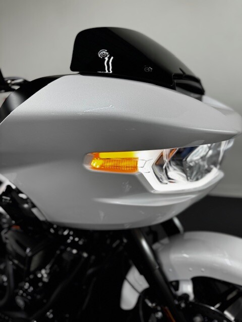 FLTRX 2025 Road Glide - Photo 8