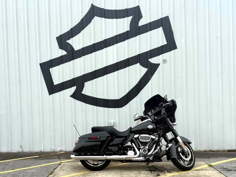 2021 Harley-Davidson® Street Glide® Special Black Jack Metallic