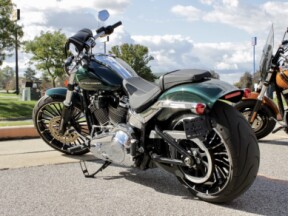 2024 Harley-Davidson Breakout 117 Cruiser thumb 0