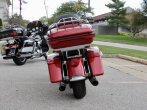 2019 Harley-Davidson Road Glide Ultra Grand American Touring thumb 1