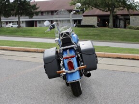 2018 Harley-Davidson Softail Deluxe thumb 1
