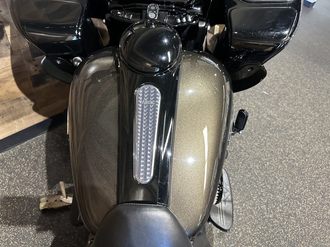 2020 Harley-Davidson Road Glide Special River Rock Gray FLTRXS - Photo 6