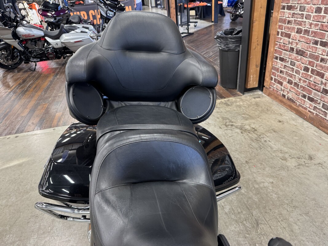 2014 Harley-Davidson Electra Glide Ultra Limited FLHTK - Photo 6