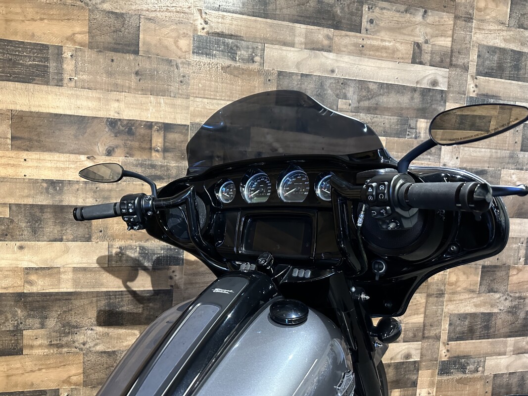 2021 Harley-Davidson Street Glide Special Gauntlet Gray Metallic - Black Finish FLHXS - Photo 6