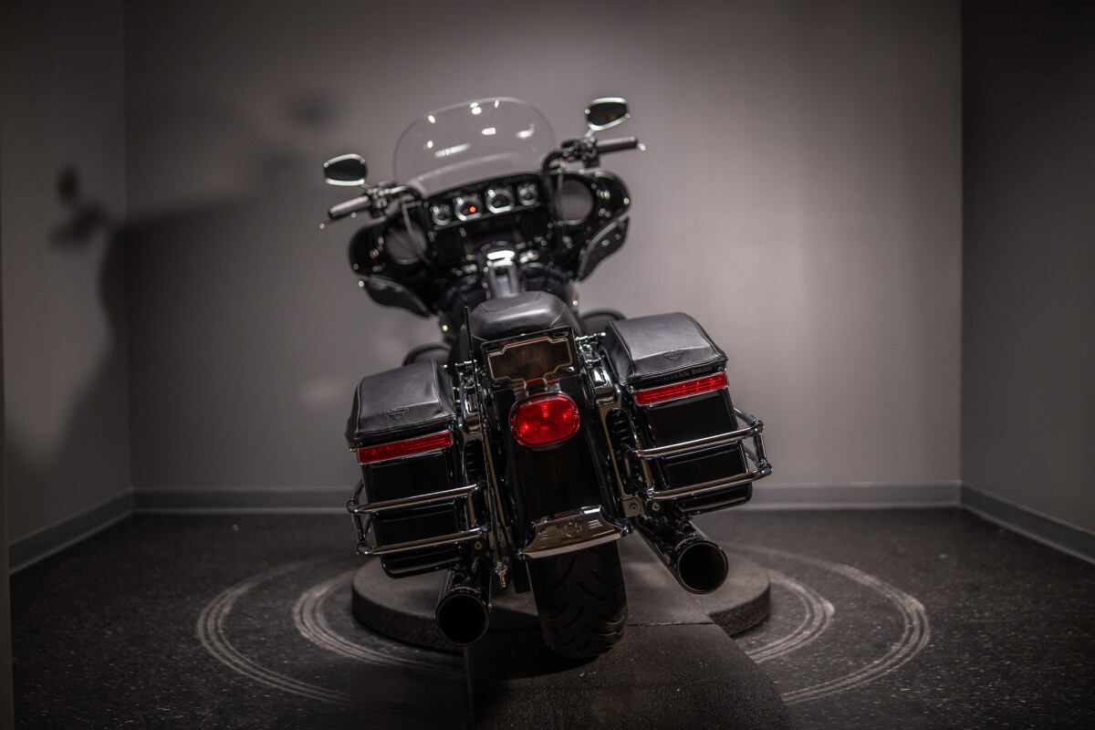 2019 Ultra Limited (FLHTK) - Photo 4