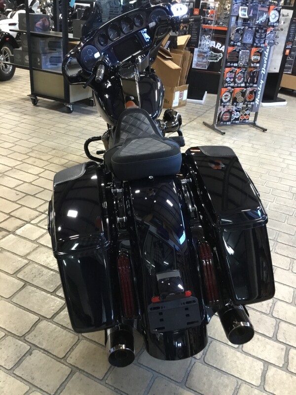 2022 Harley-Davidson CVO Street Glide Blue Steel - Photo 3