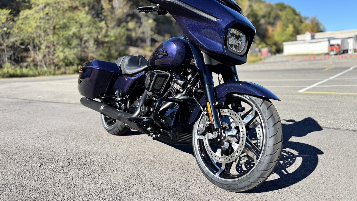 FLHX 2025 Street Glide - Photo 5