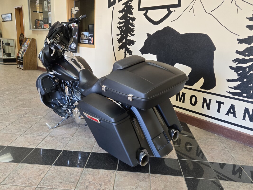2015 Harley-Davidson Street Glide Special Black Denim - Photo 3