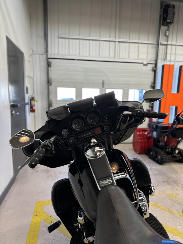 2005 Harley-Davidson Electra Glide Classic Vivid Black - Photo 7