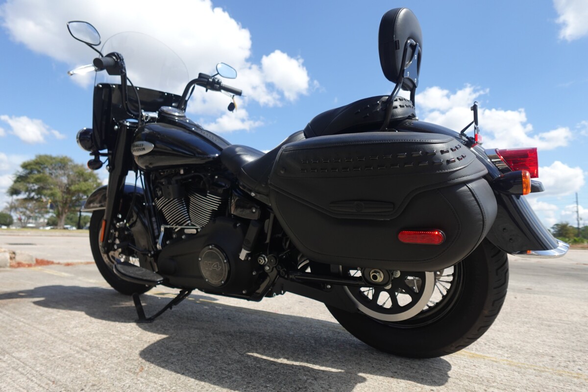 2023 Harley-Davidson Heritage Classic FLHCS - Photo 7
