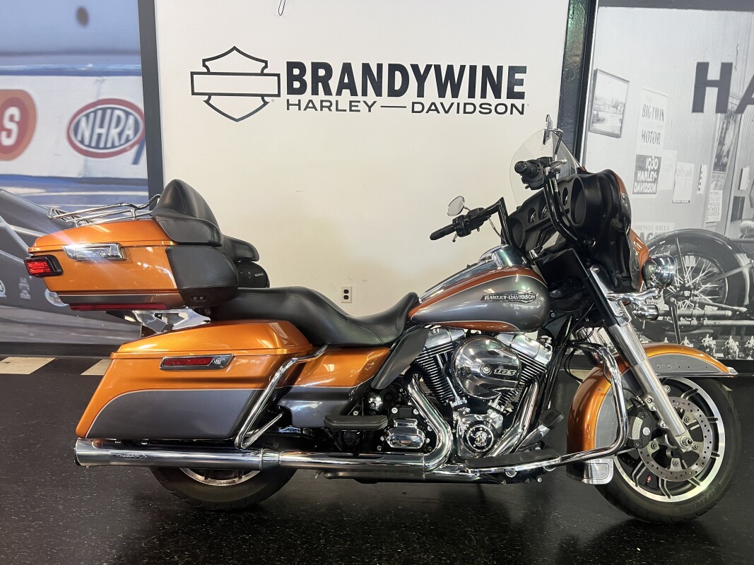 2015 Harley-Davidson Electra Glide Ultra Classic Amber Whiskey/Charcoal Pearl
