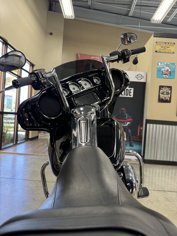 2016 Harley-Davidson Street Glide Special FLHXS - Photo 3