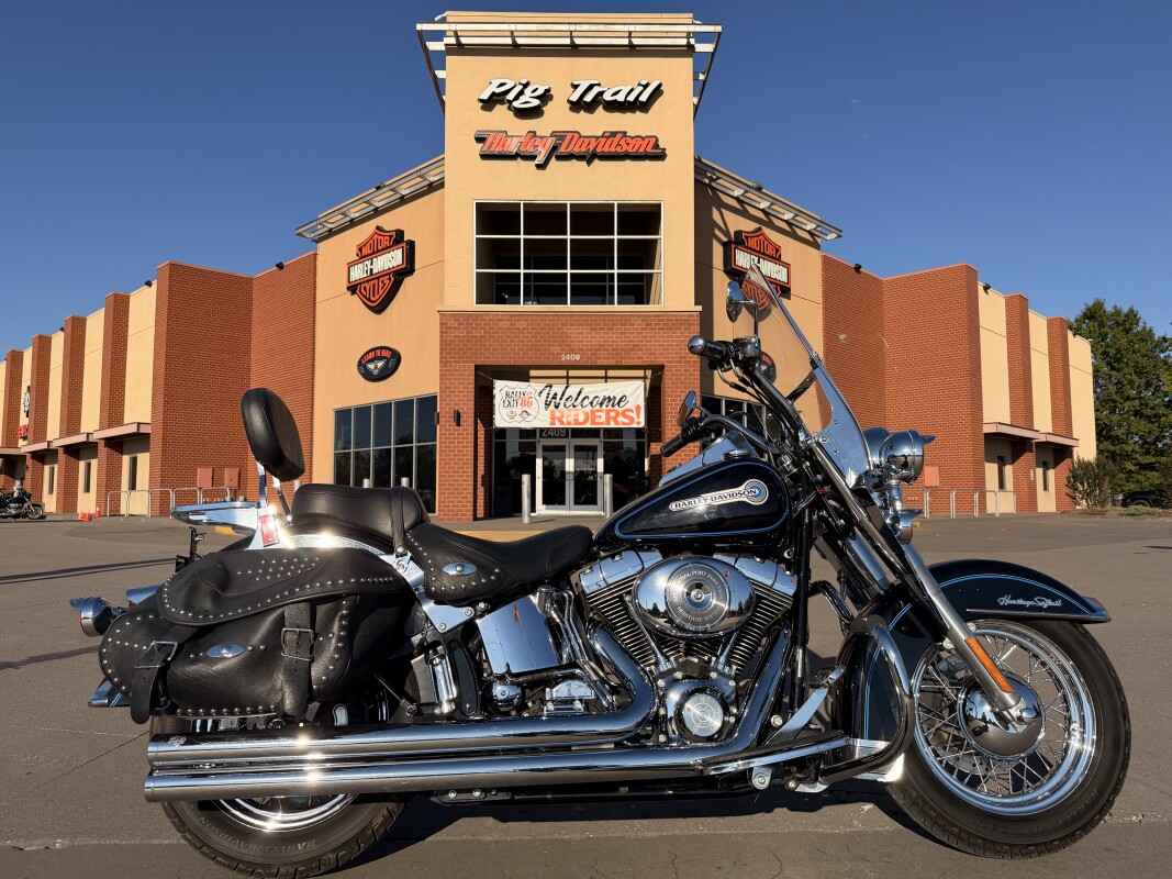 2006 Harley-Davidson Heritage Softail Classic FLSTCI BLACK PEACE OFFICER 039670