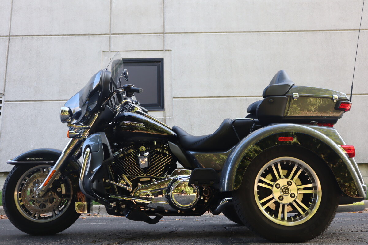 2021 Harley-Davidson Tri Glide Ultra FLHTCUTG - Photo 5