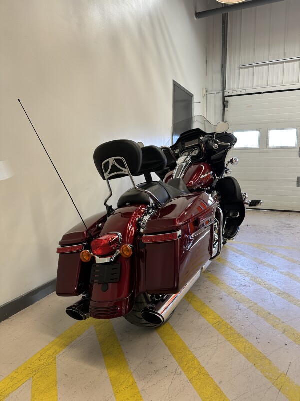 2017 Harley-Davidson Road Glide Special Velocity Red Sunglo - Photo 6
