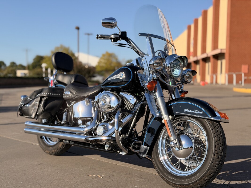 2006 Harley-Davidson Heritage Softail Classic FLSTCI BLACK PEACE OFFICER 039670 - Photo 2