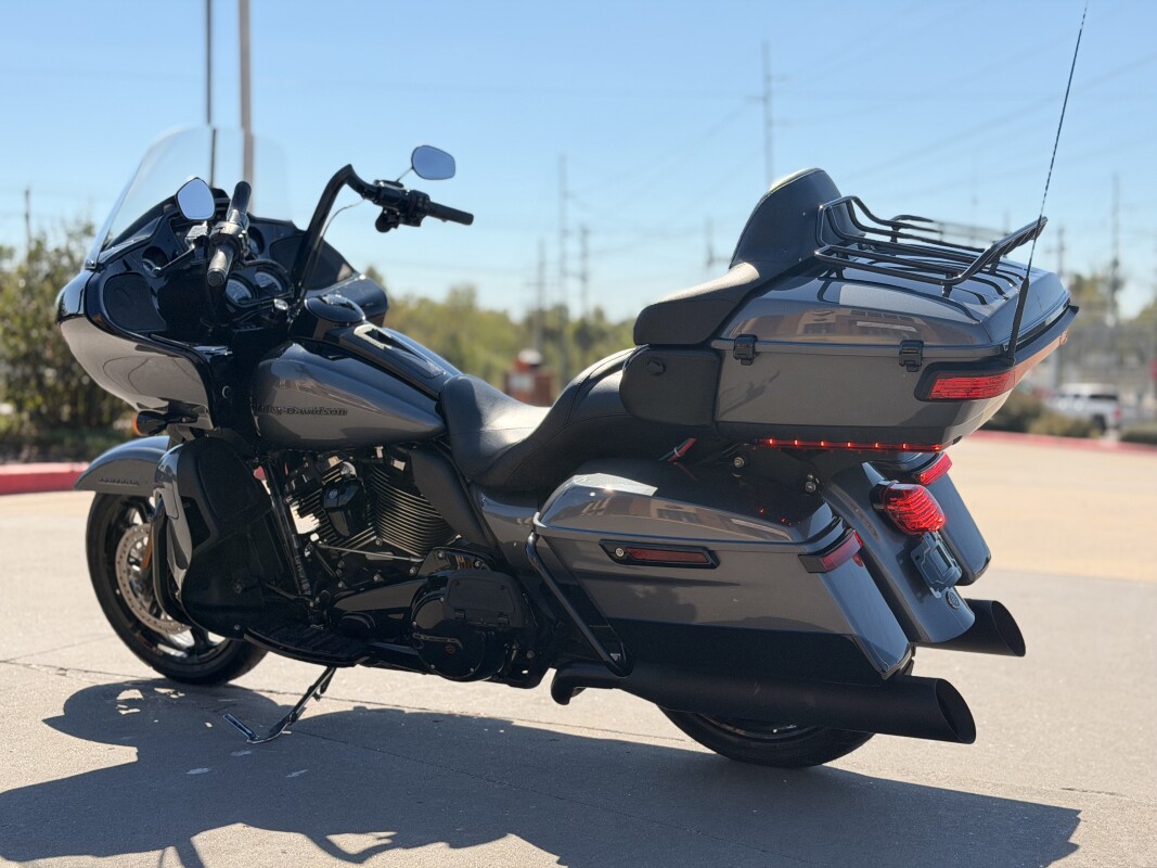 2021 Harley-Davidson Road Glide Limited FLTRK GAUNT GREY VIVID BLACK 653035 - Photo 5
