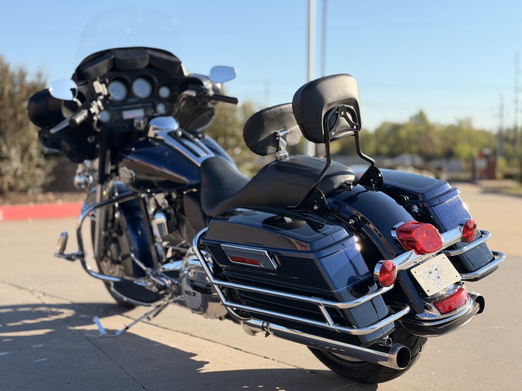 2012 Harley-Davidson Ultra Classic FLHTCU103 BIG BLUE/V BLK 684826 - Photo 4