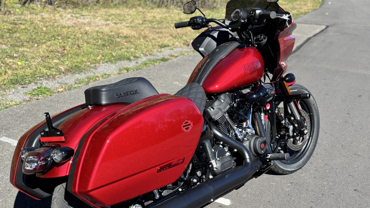 FXLRST 2025 Low Rider ST - Photo 9