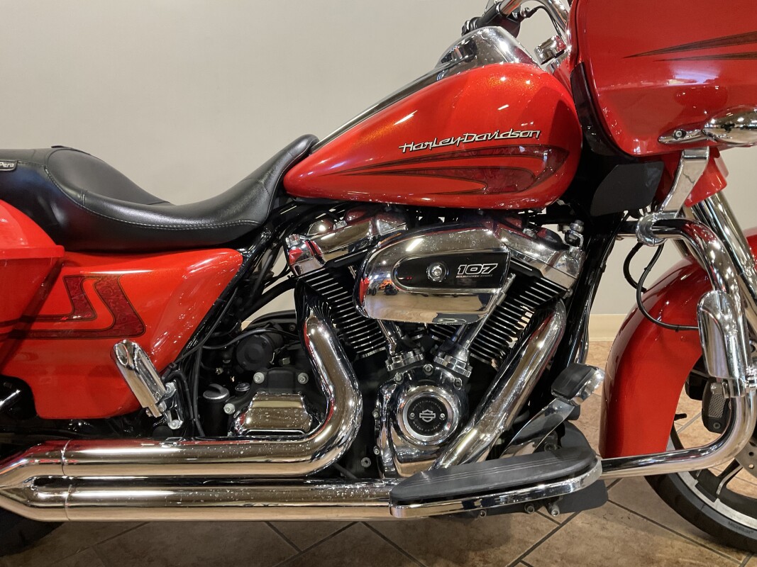 2017 Harley-Davidson Road Glide Special Custom Colour Laguna Orange FLTRXS - Photo 2