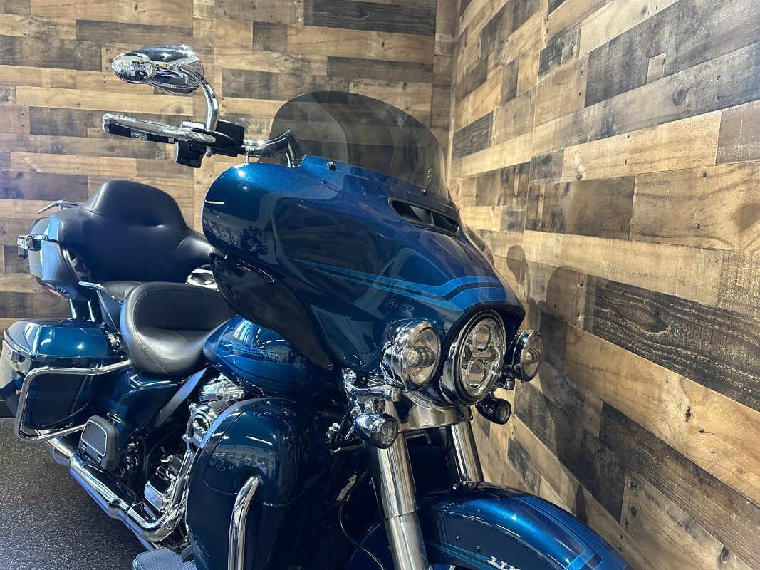 2020 Harley-Davidson Ultra Limited Tahitian Teal FLHTK - Photo 4