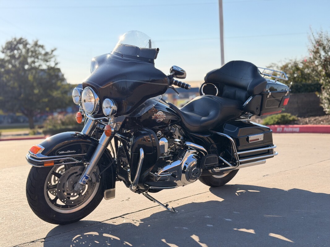 2007 Harley-Davidson Electra Glide Ultra Classic FLHTCU BLACK 721960 - Photo 5