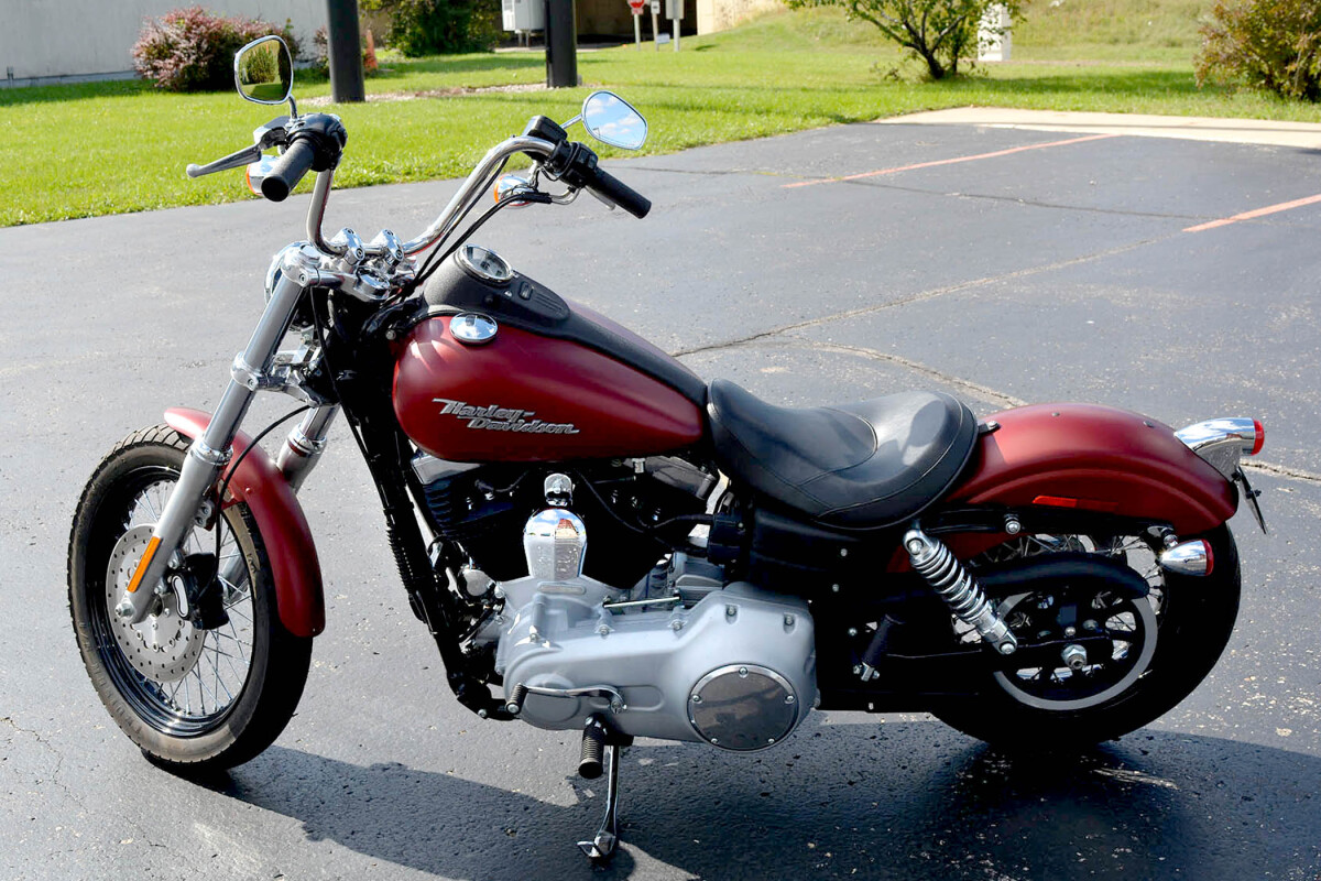 2009 Harley-Davidson Street Bob Red Hot Denim - Photo 3