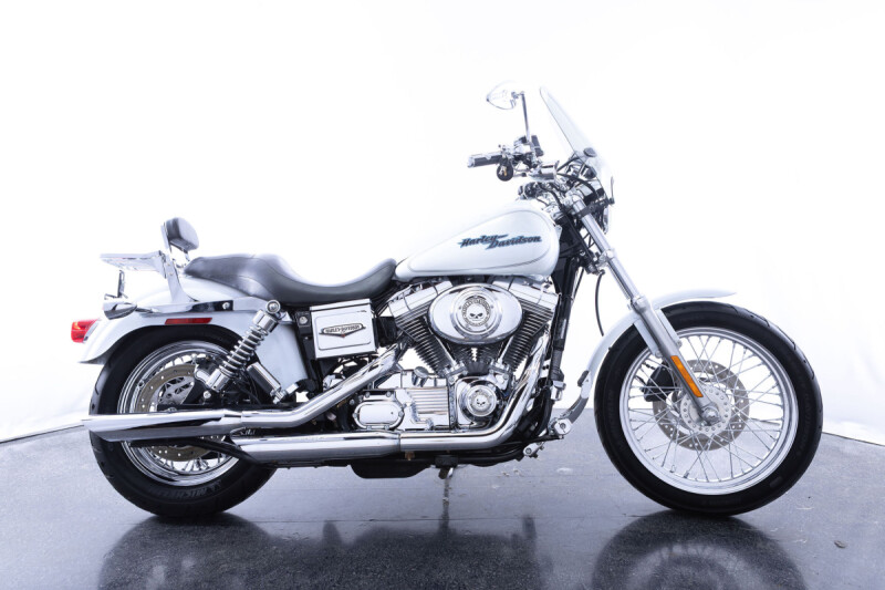2005 Harley-Davidson® Super Glide® Custom White Pearl