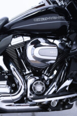 2014 Harley-Davidson® Ultra Limited Vivid Black thumb 1