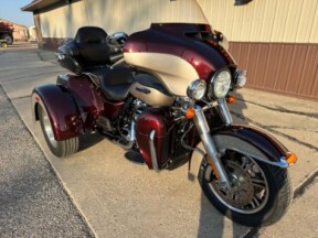 PENDING FLHTCUTG 2018 Tri Glide® Ultra thumb 3