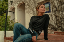 Women's Essential Off The Shoulder Top
