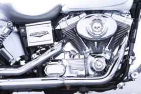 2005 Harley-Davidson® Super Glide® Custom White Pearl thumb 2