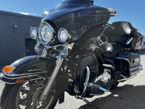 2008 Harley-Davidson® Electra Glide® Ultra Classic® Dark Blue Pearl thumb 0