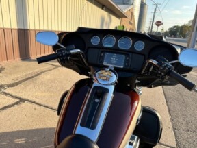 PENDING FLHTCUTG 2018 Tri Glide® Ultra thumb 1