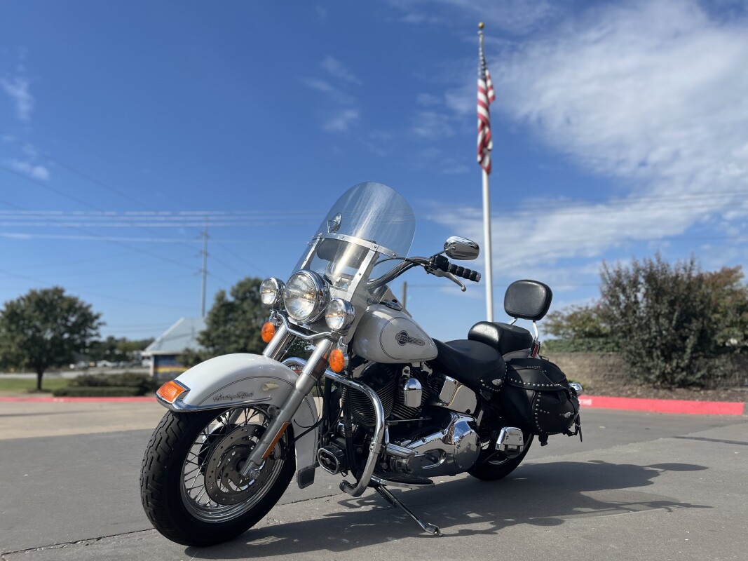 2004 Harley-Davidson Heritage Softail Classic FLSTCI GLACIER WHITE - Photo 7
