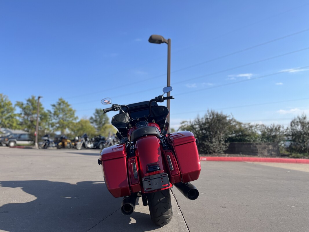 2025 Harley-Davidson Road Glide FLTRX Brilliant Red 634181 - Photo 4