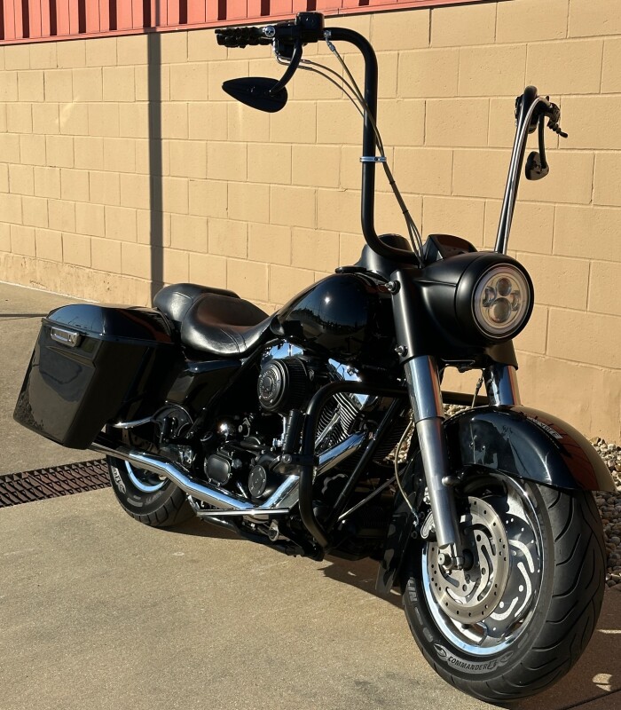 2005 Harley-Davidson Road King Custom Vivid Black - Photo 3