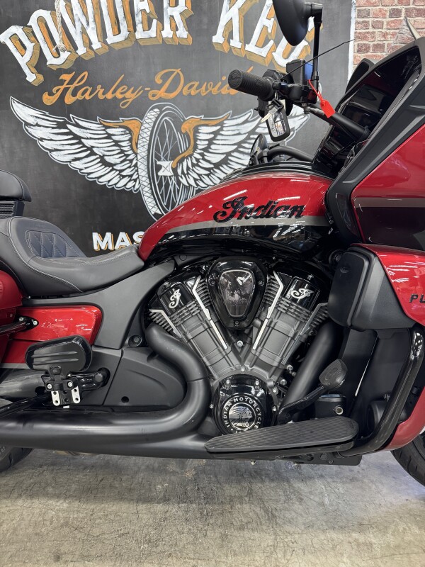 2023 Indian Motorcycle Pursuit Dark Horse with Premium Package N23LDFRRAG - Photo 2