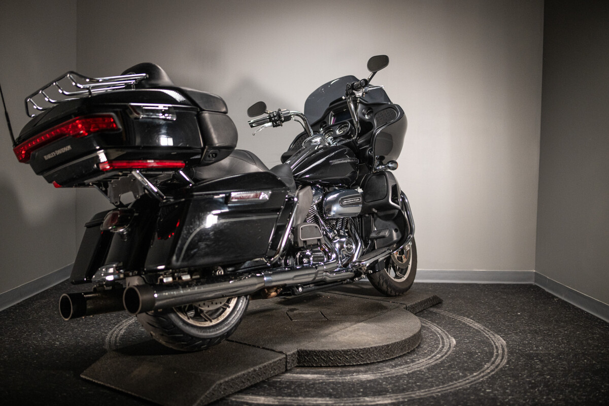 2019 Road Glide Ultra (FLTRU) - Photo 7