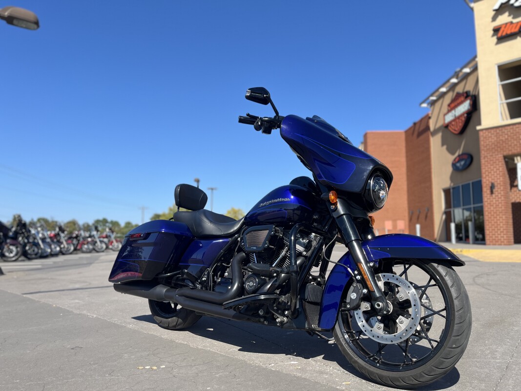2020 Harley-Davidson Street Glide Special FLHXS ZPHR BLU/BLKGLO 649159 - Photo 2