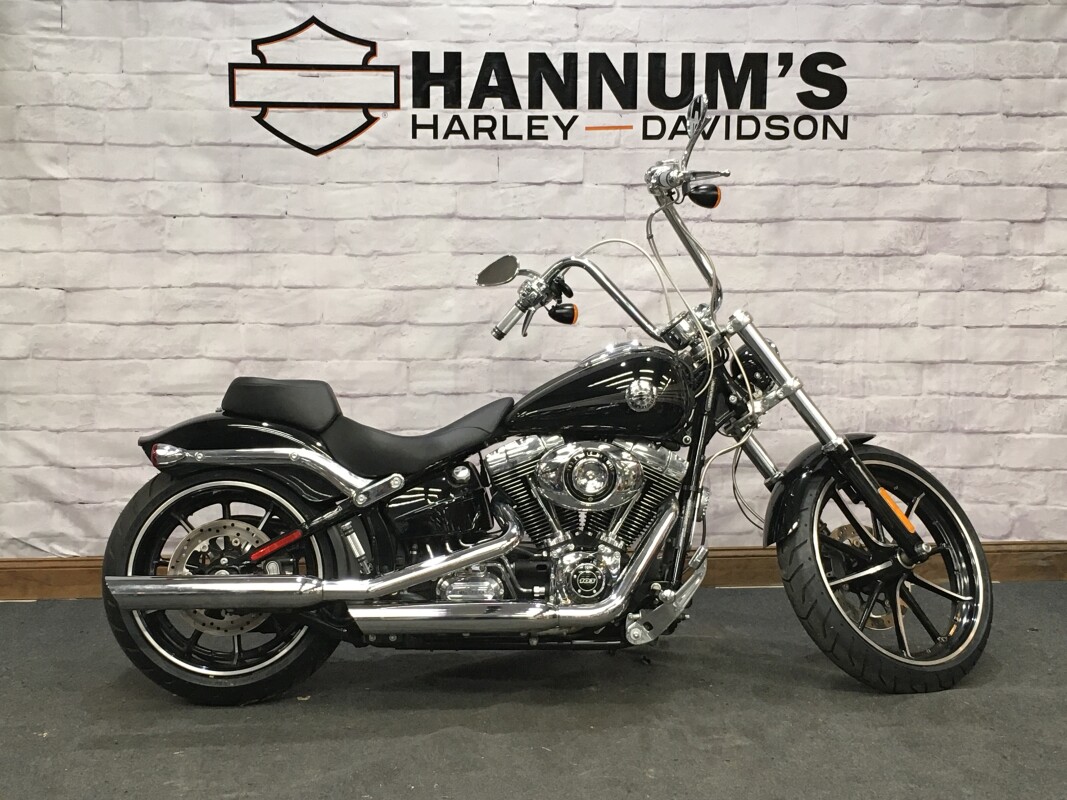 2015 Harley-Davidson Breakout Vivid Black FXSB
