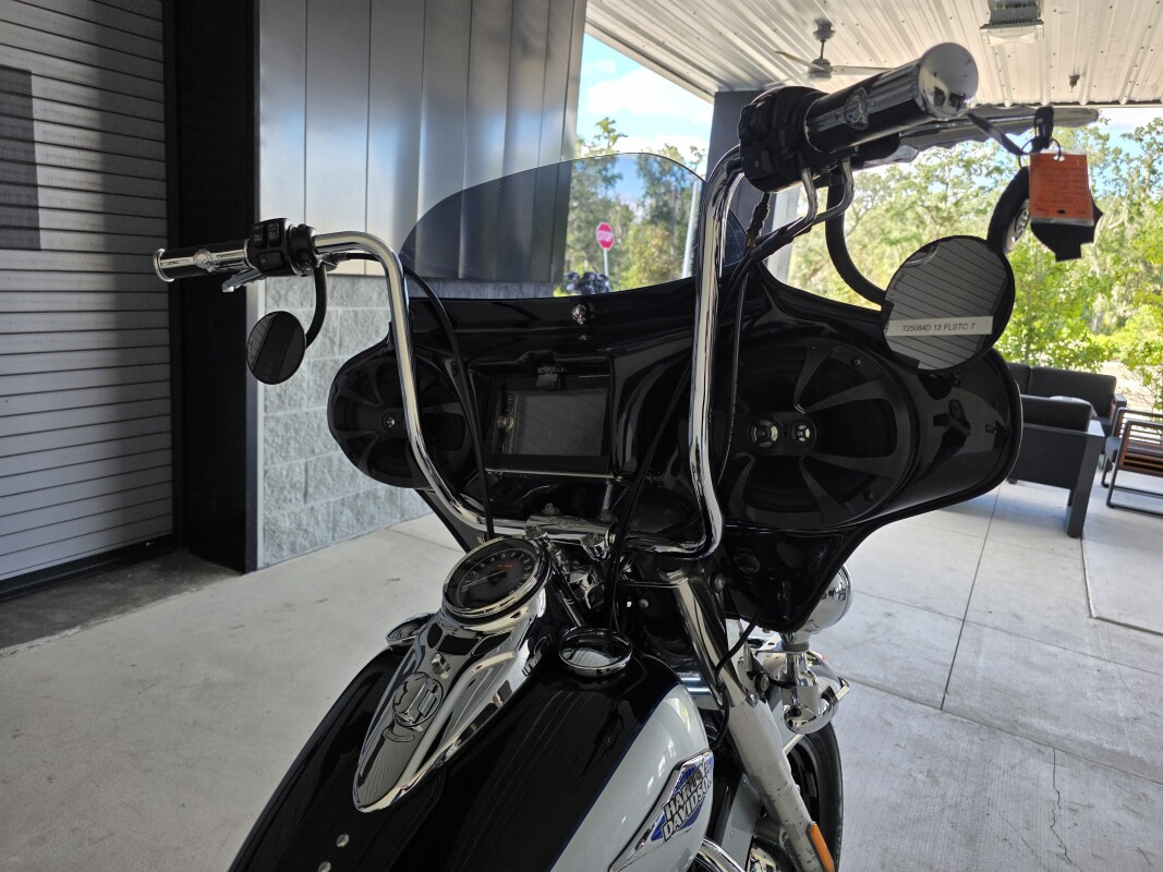 2013 Harley-Davidson Heritage Softail Classic - Photo 6