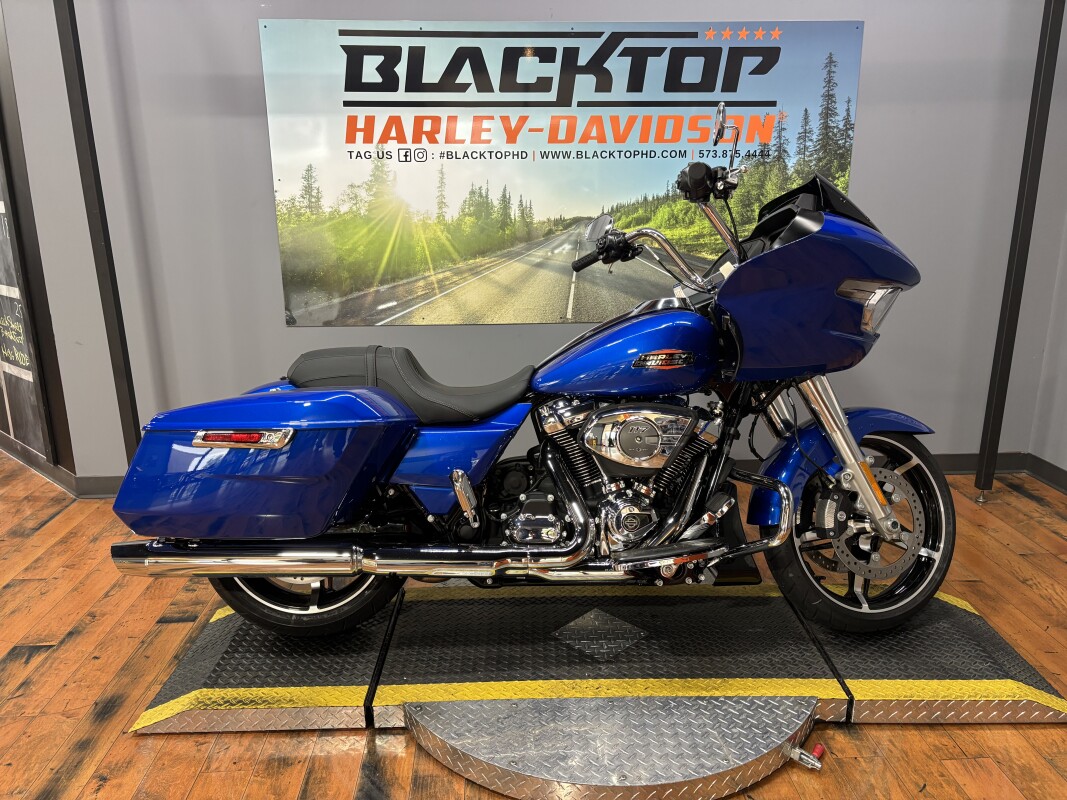 2025 Harley-Davidson Road Glide BLUE BURST/CHROME TRIM