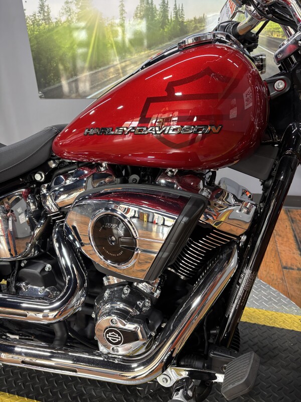 2025 Harley-Davidson Breakout BRILLIANT RED CO - Photo 2