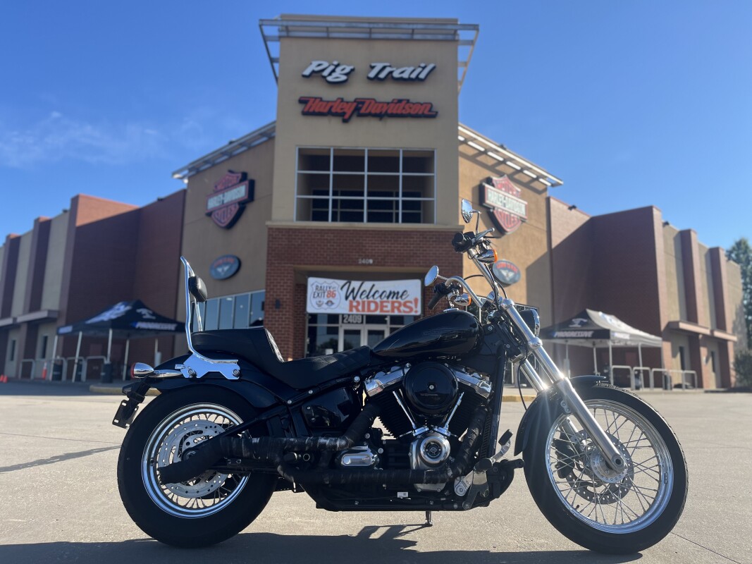 2020 Harley-Davidson Softail Standard FXST Vivid Black 062868
