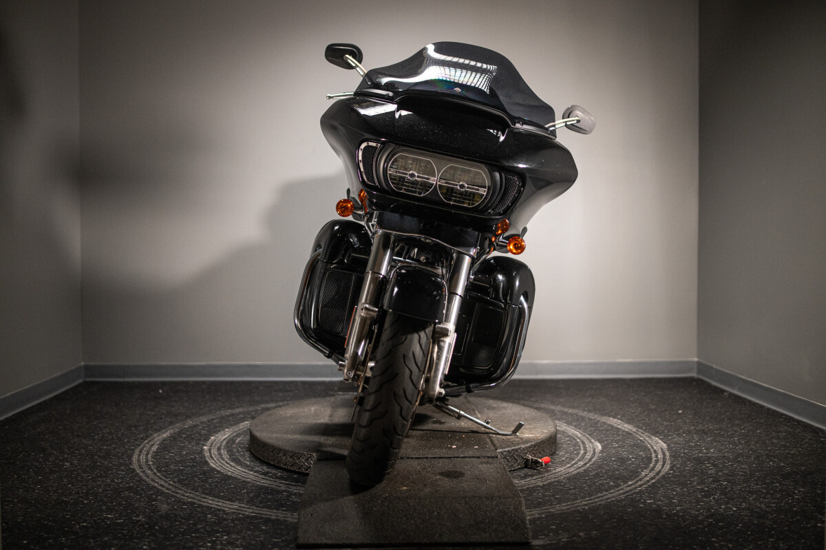 2019 Road Glide Ultra (FLTRU) - Photo 2