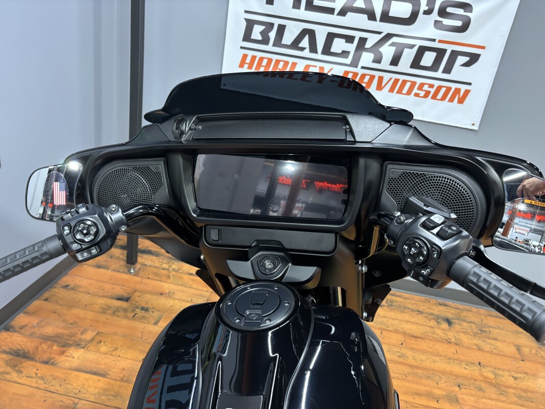2025 Harley-Davidson Street Glide MDNGHT FIRSTORM BO - Photo 7